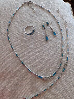 925 Silver Parure Necklace, Bracelet, Ring & Earrings with turquoise. Greek key